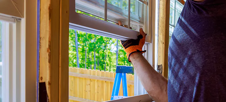 >Bay Window Curtain Rail Track in Sebastian, FL