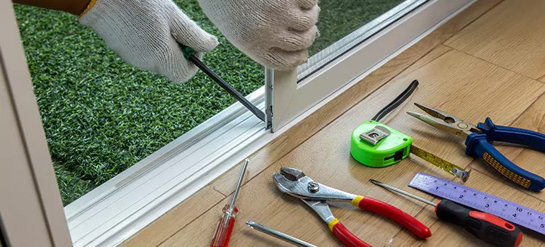 Window Hinge Repair in Sebastian, FL